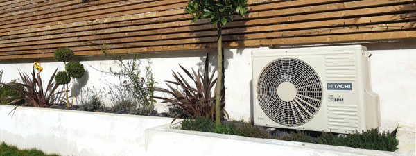 Наружный блок VRF системы 7-9,9 кВт Hitachi RAS-3HVRC2